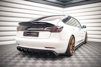 Street+ Heck Ansatz Flaps V.2 passend für Tesla Model 3 schwarz Hochglanz