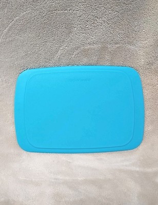 NEW Tupperware Fridge Stackable Cutting Board -  Tropical Water Blue  