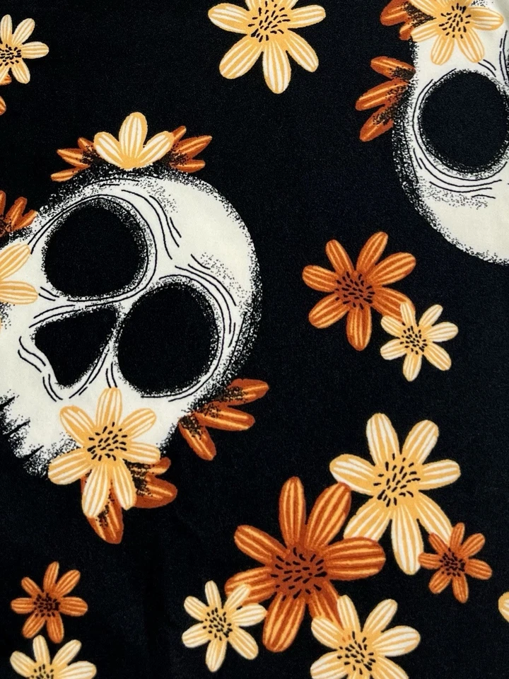LuLaRoe Leggings TC2 Alto Curvilíneo 2 HALLOWEEN Raro NEGRO NARANJA Tumba Calavera Flor Foto 3 de 4