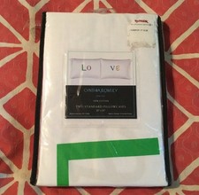 2 taies d'oreiller standard Cynthia Rowley LOVE coton blanc 20x30 neuves dans leur emballage