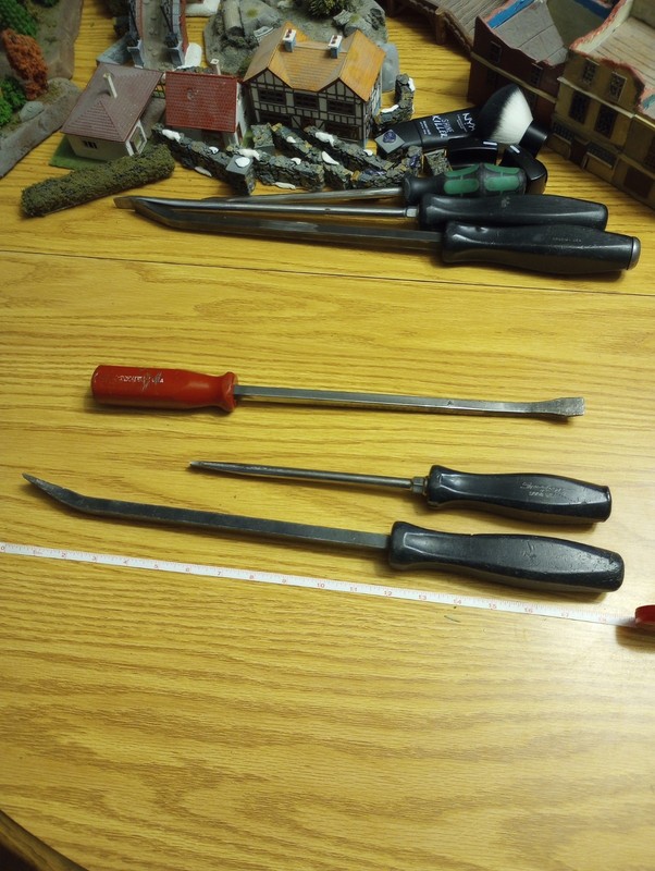Lot Of 3 Used Heavy Duty 18" Mechanics Pry Bars And Screw Driver