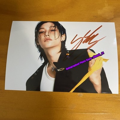 STRAY KIDS FELIX AUTOGRAPHED SIGNED PHOTO 4*6 - KARMA TEASER