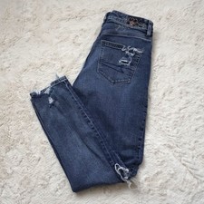 American Eagle Embroidered Distressed Strigid Mom Jean 00 Regular Medium Wash