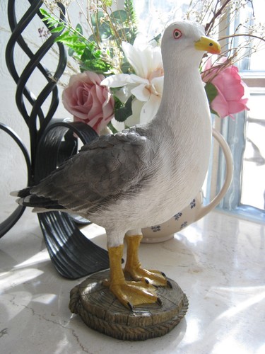 Möwe auf Poller 26 cm Polyresin Deko Figur Maritim Garten Teich Meer - Bild 5 von 9