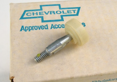 69-72 Chevelle GTO Cutlass Skylark NOS GM Front Window Roller 70 71 SS 454 455 - Picture 2 of 3