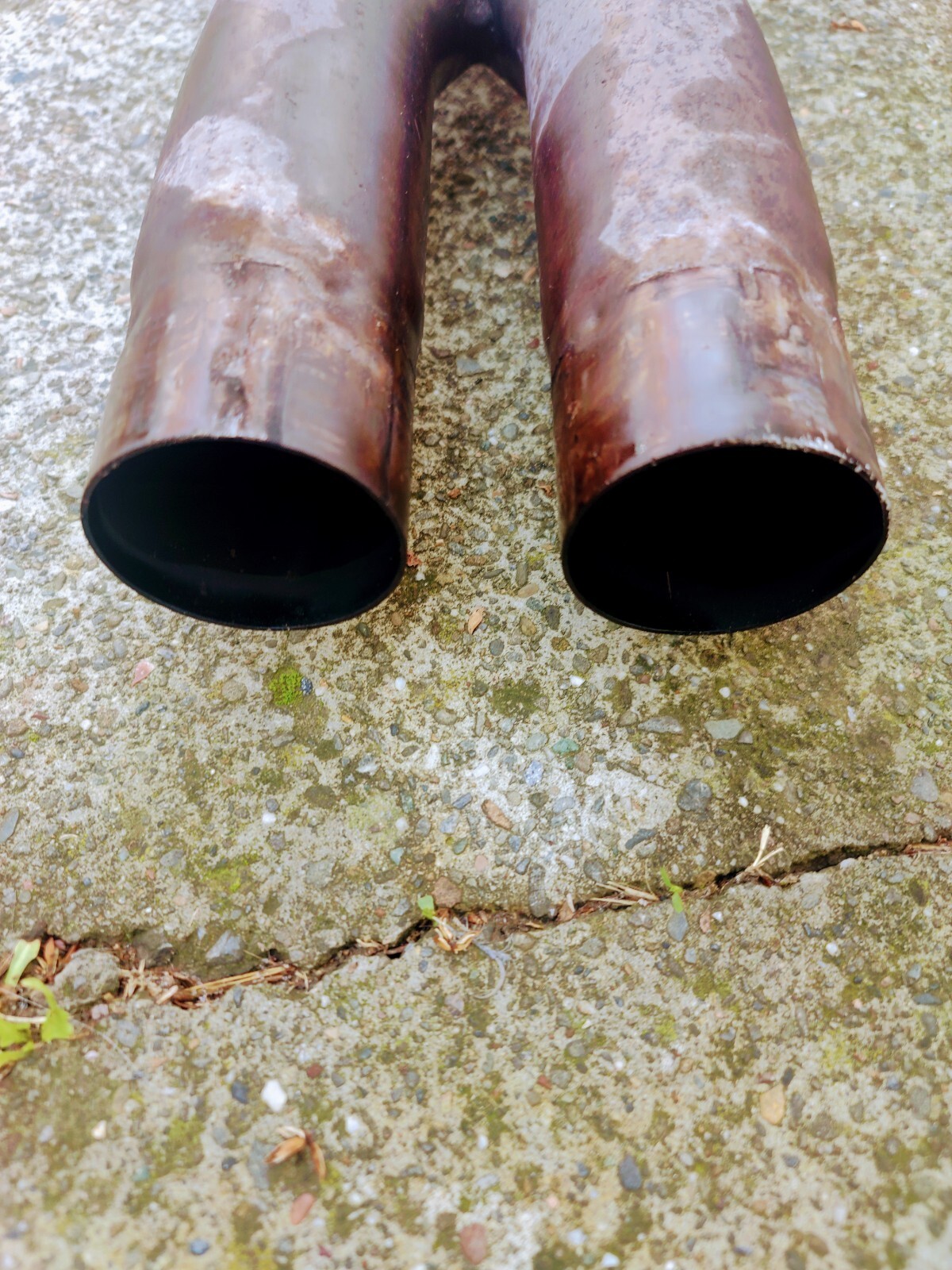 Used Maserati Granturismo, Exhaust Cross Pipe, Used, P/N 228235
