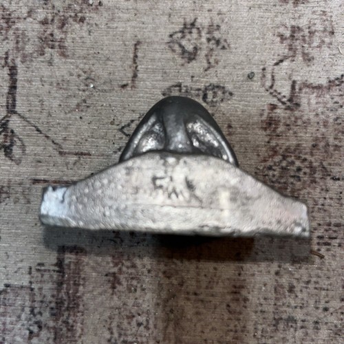 Scultura Naso in Peltro 2” X 2” Firmata - Foto 3 di 5