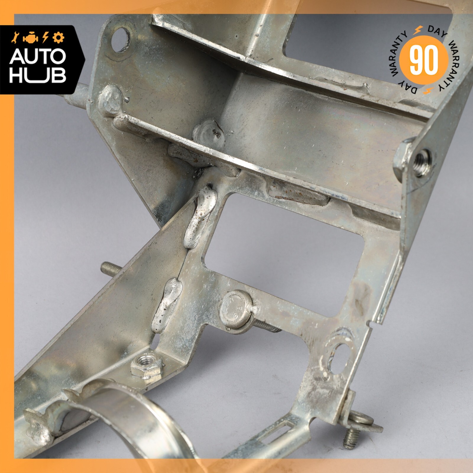 Maserati Quattroporte M139 F1 Transmission Hydraulic Accumulator Bracket OEM 79k