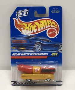 hot wheels oscar mayer wienermobile
