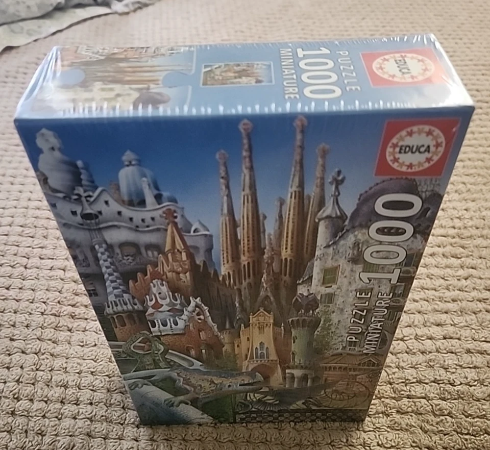 Rompecabezas EDUCA Miniatura Collage Gaudí 1000 Piezas #11874 (SELLADO)--Castillos Foto 2 de 4