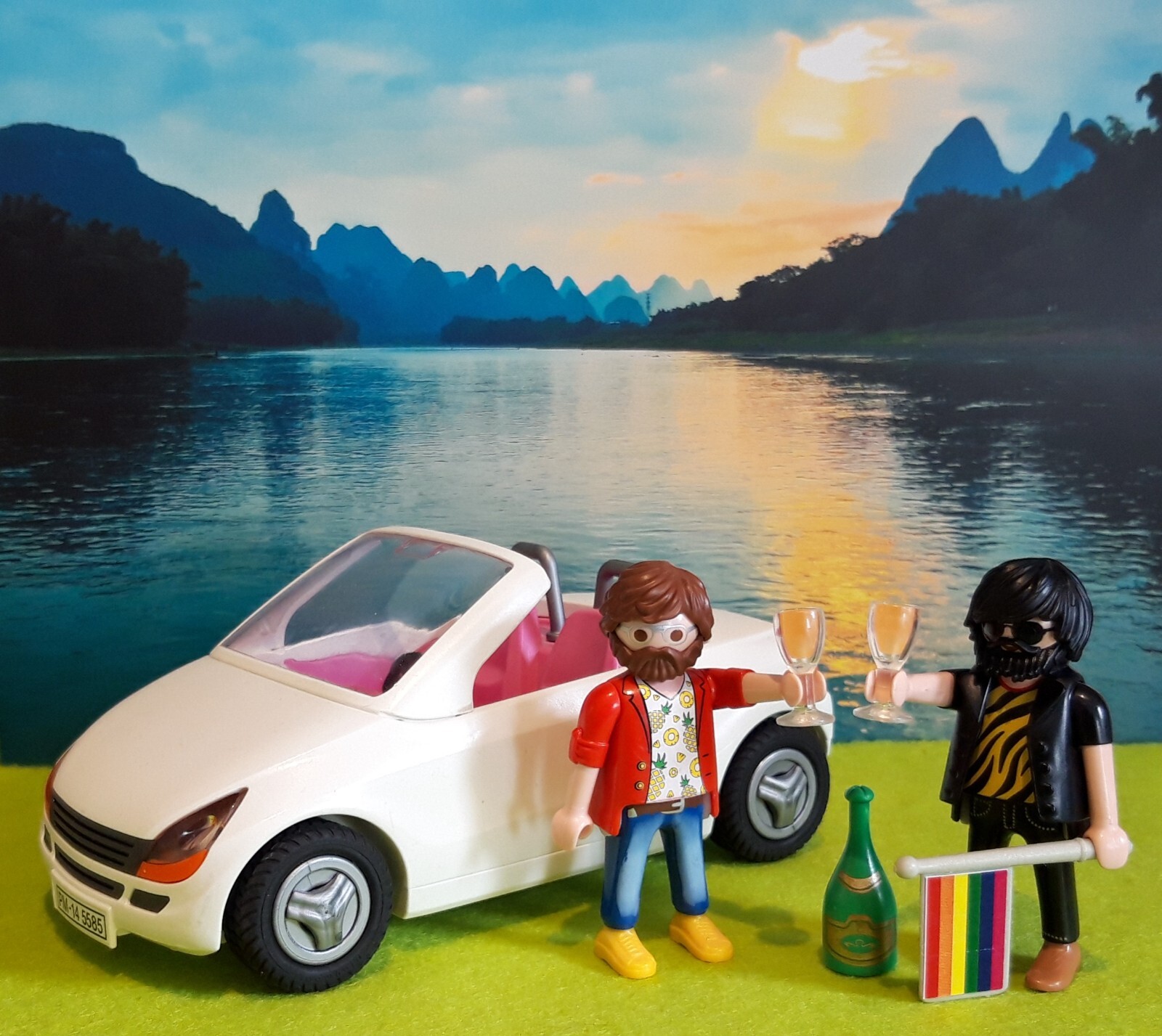 PLAYMOBIL Adulte Couple Pride Mariage pour Tous Voiture Gay Homo LGBT Rainbow