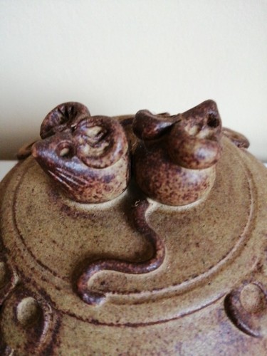 Cheese Dome Cloche Mouse 2 Mice lid Studio Pottery Catherine Burden? - Picture 2 of 8