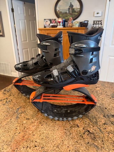 Kangoo Jumps KJ XR3 Rebound Boots Black & Orange Size M + knee and elbow pads