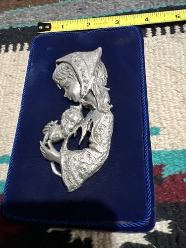 Vintage Pewter Sculpture Madonna and Child Italy 3-D 4x6 Self Standing - Picture 2 of 4