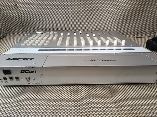 Icon QCon Audio DAW Controller Station USB-Midi - Picture 10 of 11