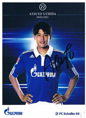 Atsuto Uchida, original Autogramm, Schalke 04,  Saison 2010/2011