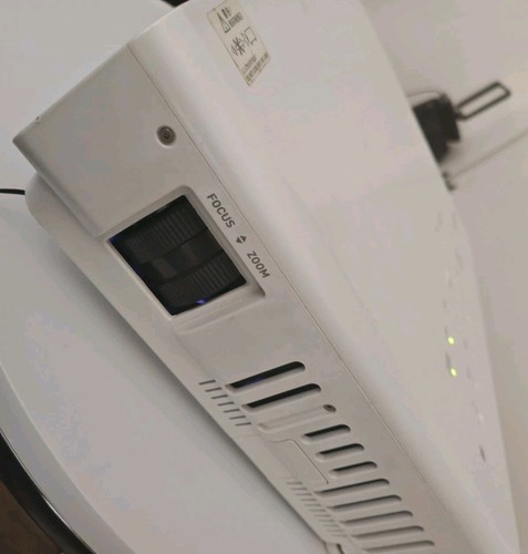 CASIO XJ-M140 HDMI PROJECTOR - Afbeelding 6 van 8
