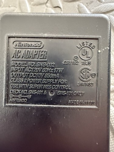 OEM Super Nintendo SNES AC Adapter (SNS-002) Power Supply - Picture 2 of 4