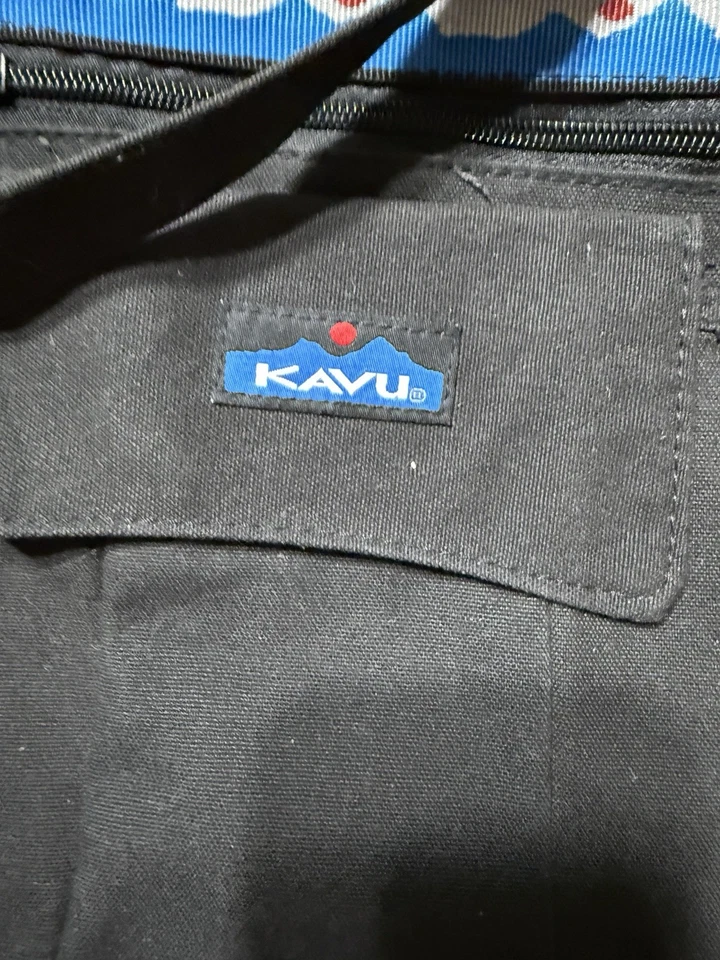 Kavu Mini Keeper Black Sling bag crossbody Shoulder Purse Handbag Ribbon Logo - Image 2 of 4