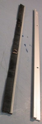 Retsun Door Sweep 18'' Length 1-3/8'' Width Aluminum Black Brush