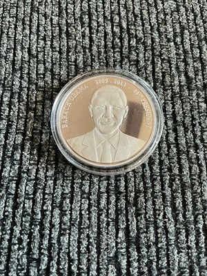Collectible Junk Drawer Coin Lot POTUS BARACK OBAMA 44TH COMMEMORATIVE 