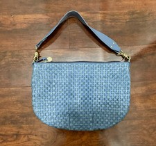 Clare V - Moyen Messenger In Light Blue Check...
