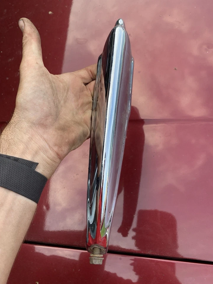 Protector de parachoques trasero izquierdo Chevy Impala Caprice 1966 Foto 4 de 4