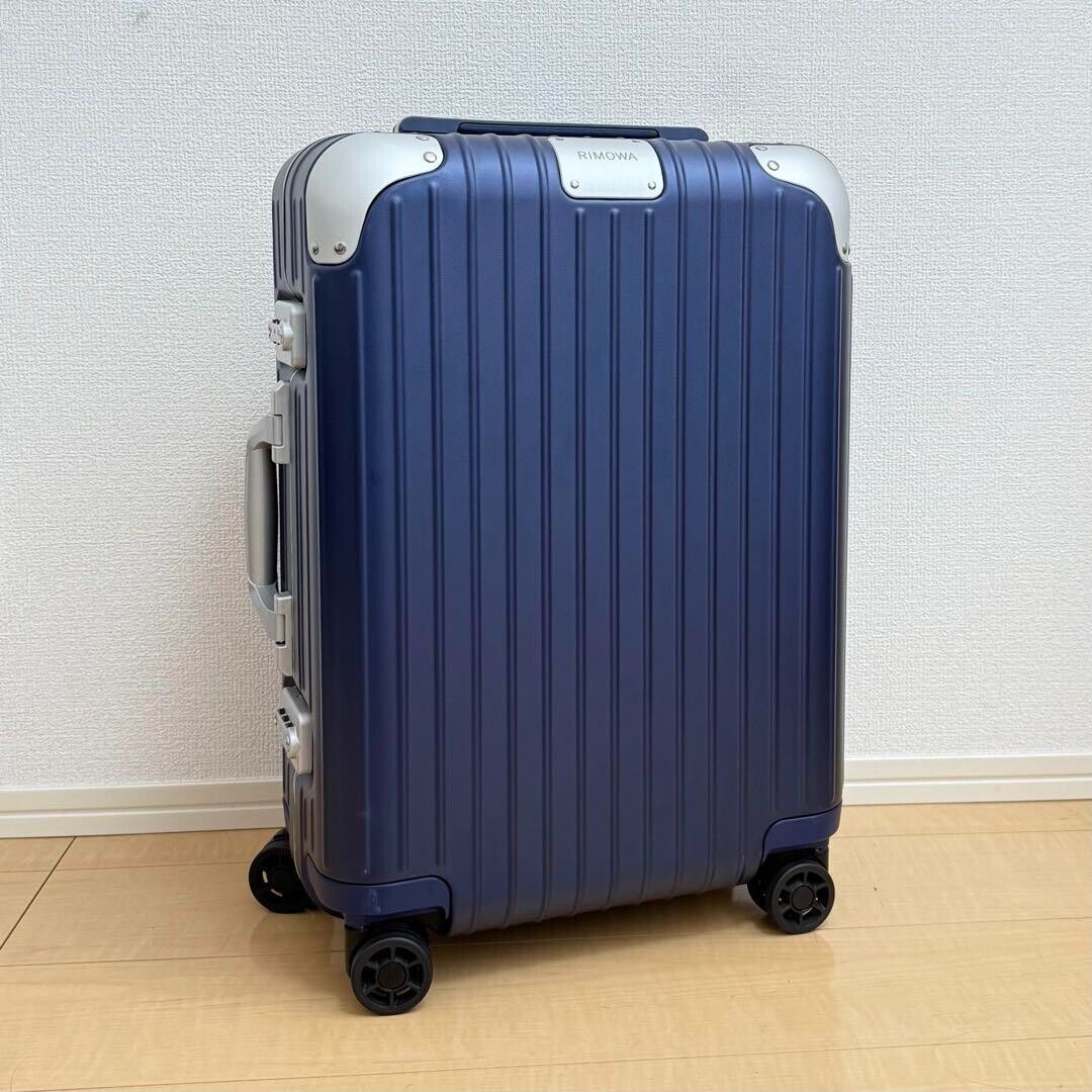 Rimowa Hybrid Cabin S 32L Matte Blue 4-wheels Carry Case Rimowa Hybrid Cabin S 32L Matte Blue 4-wheels Carry Case