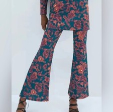 Zara Printed Flowing Pants Floral multicolored Flared Leg Pull On Pants SZ Small