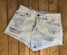 Women's Urban Outfitters BDG Dree High Rise Light Wash Cheeky Denim Shorts 27W