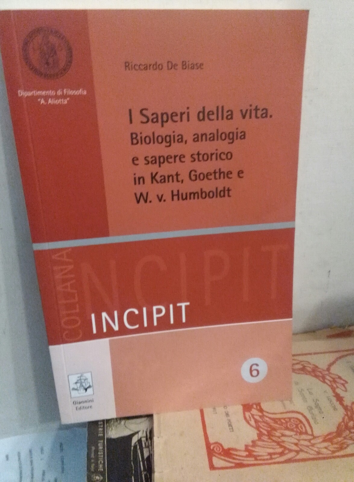 Foto 1 di 2