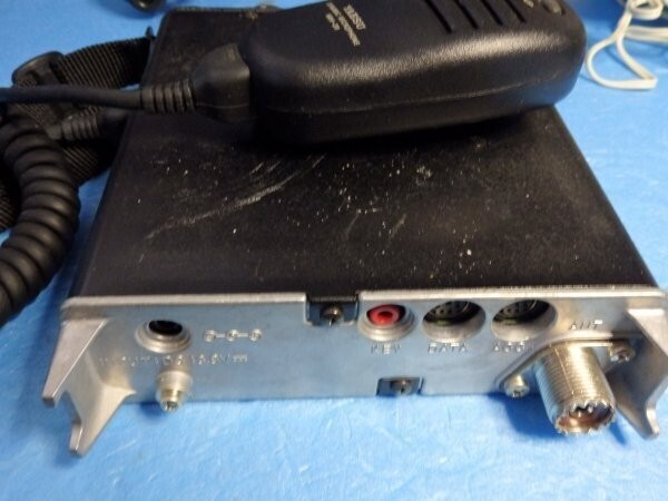 YAESU　FT-817ND　HF～430MHz＋おまけ Yaesu FT-817ND Compact Transceiver HF / 50 /144 / 430MHz All