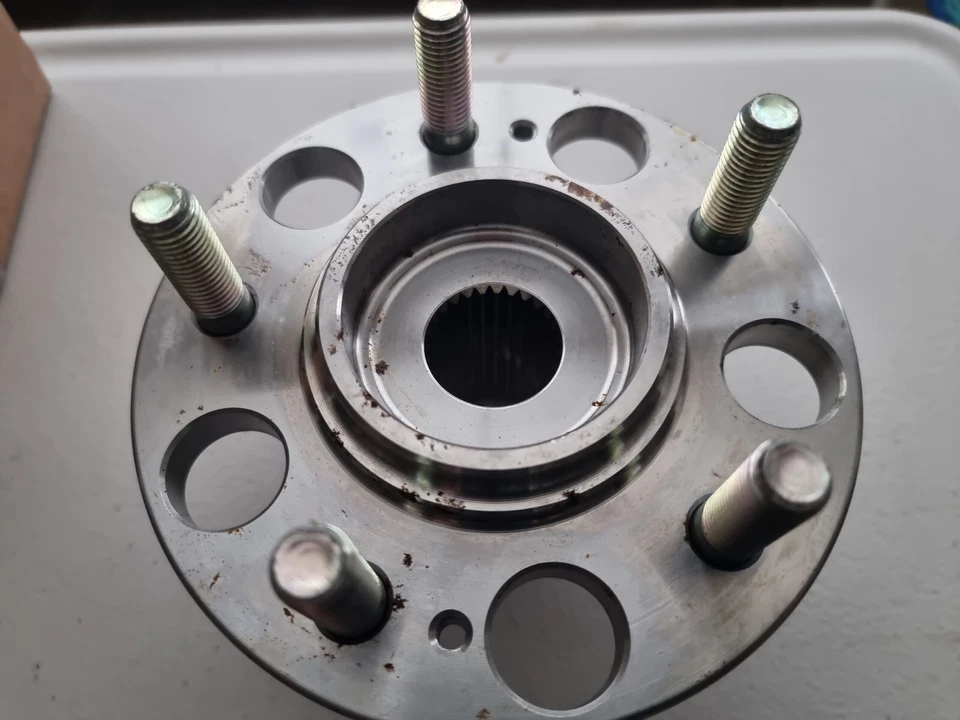 KIA SPORTAGE HYUNDAI TUCSON BUJE RUEDA TRASERA GENUINO NUEVO 527102E500 Foto 4 de 4