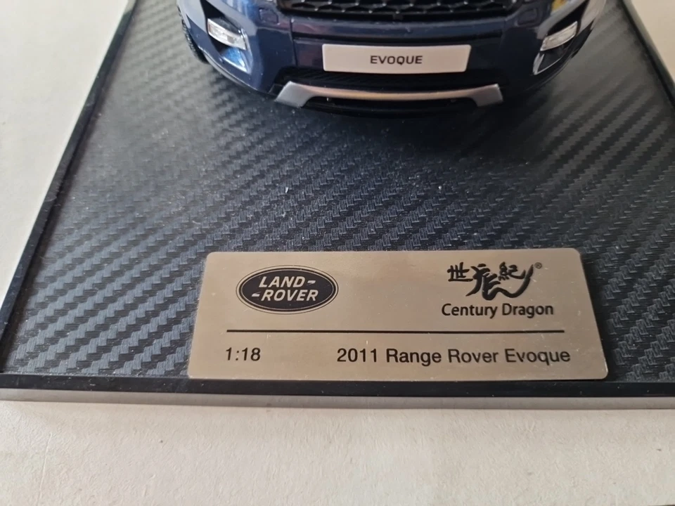 Century Dragon 1/18 - Range Rover Evoque - Image 3 of 4
