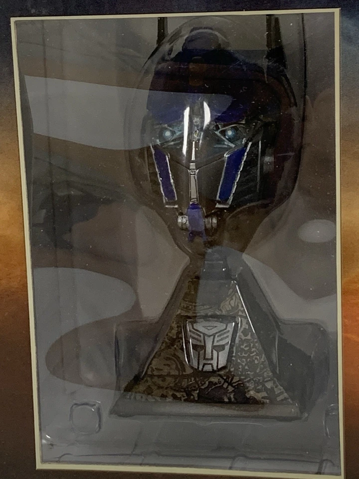 2009 Hasbro Transformers Revenge Of Fallen Limited Edition Blu Ray Gift Set  NEW - Image 3 of 4