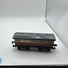 1995 ERTL Thomas The Tank Engine Friends Grey Express Passenger Car Plastic