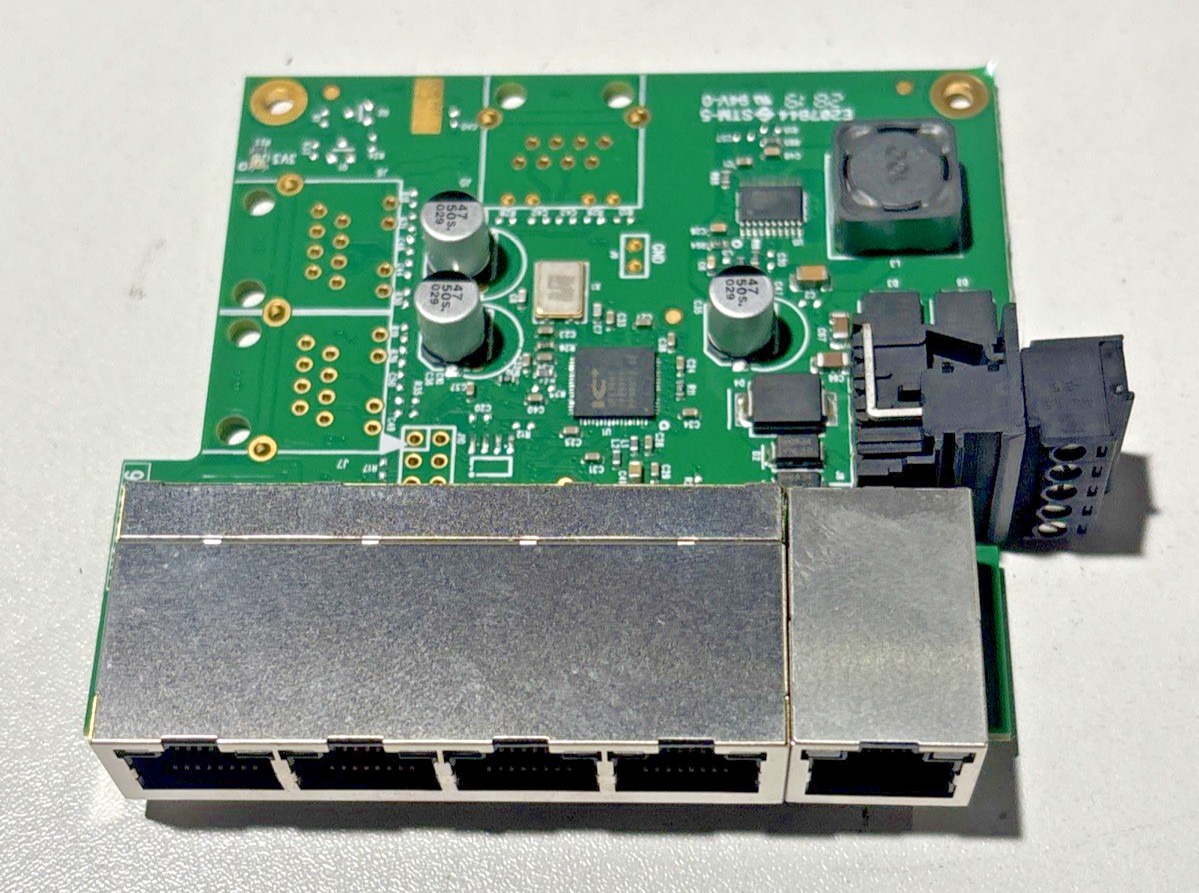 BRAINBOXES Electric Circuit Board STM-5 E207844 94V-0 SW-105