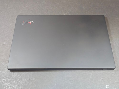 Grade B+ Lenovo ThinkPad X1 Carbon Gen 8 - i5-10310U, 16GB RAM, 256GB SSD, 1080p - Picture 4 of 8
