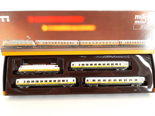 GWA960 Märklin 8128 Spur Z - Lufthansa Airport-Express 2 - Analog in OVP Licht u | Zustand: Gebraucht