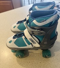 Roller Skates for Boys Girls Kids, 4 Sizes Adjustable Quad Skates Teal White
