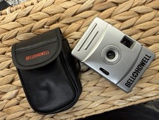 CAMERA BELL  HOWELL FILM ULTRA COMPACT 35mm with POUCH