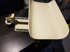 Detecto Baby Scale, Beam-Type Jacobs Bros. Brooklyn NY, with weights - Yellow