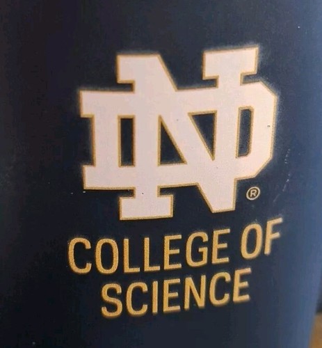 Fanatic/Notre Dame Fighting Irish 16 Oz Mug Navy/Gold Logo - Picture 5 of 11