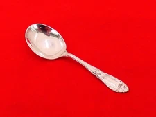 Saart Sterling Silver Lady Fairfield Baby Spoon ZE-23