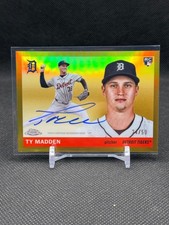 Ty Madden 2025 Topps Chrome Platinum Anniversary Gold Rookie Card Autograph /50. rookie card picture