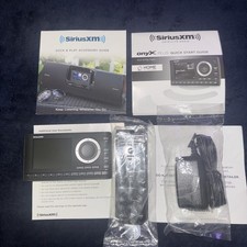 SiriusXM Radio Onyx Plus SXPL1 W charger and remote/manual