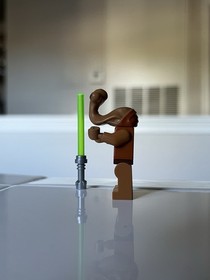 LEGO Star Wars Ithorian Jedi Master Noga-ta Minifigure Set 75051