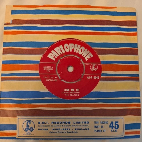 The BEATLES "LOVE ME DO" 1962 ORIGINAL UK FIRST PRESSING RED PARLOPHONE 45 !