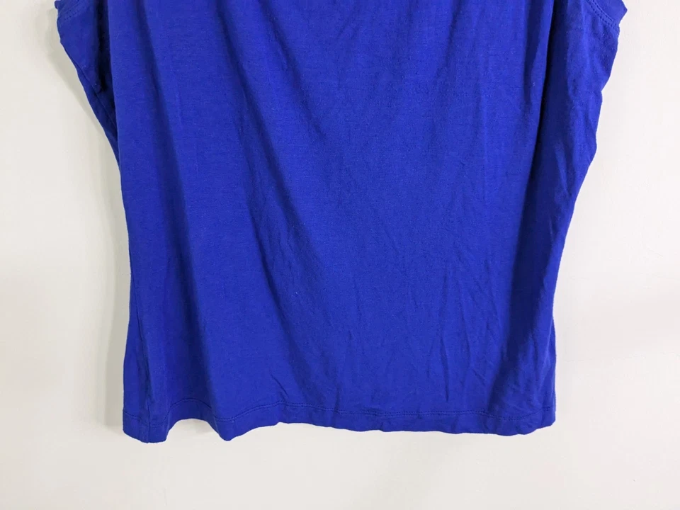 Camiseta sin mangas St. John para mujer azul medio sin mangas elástica informal Foto 3 de 4