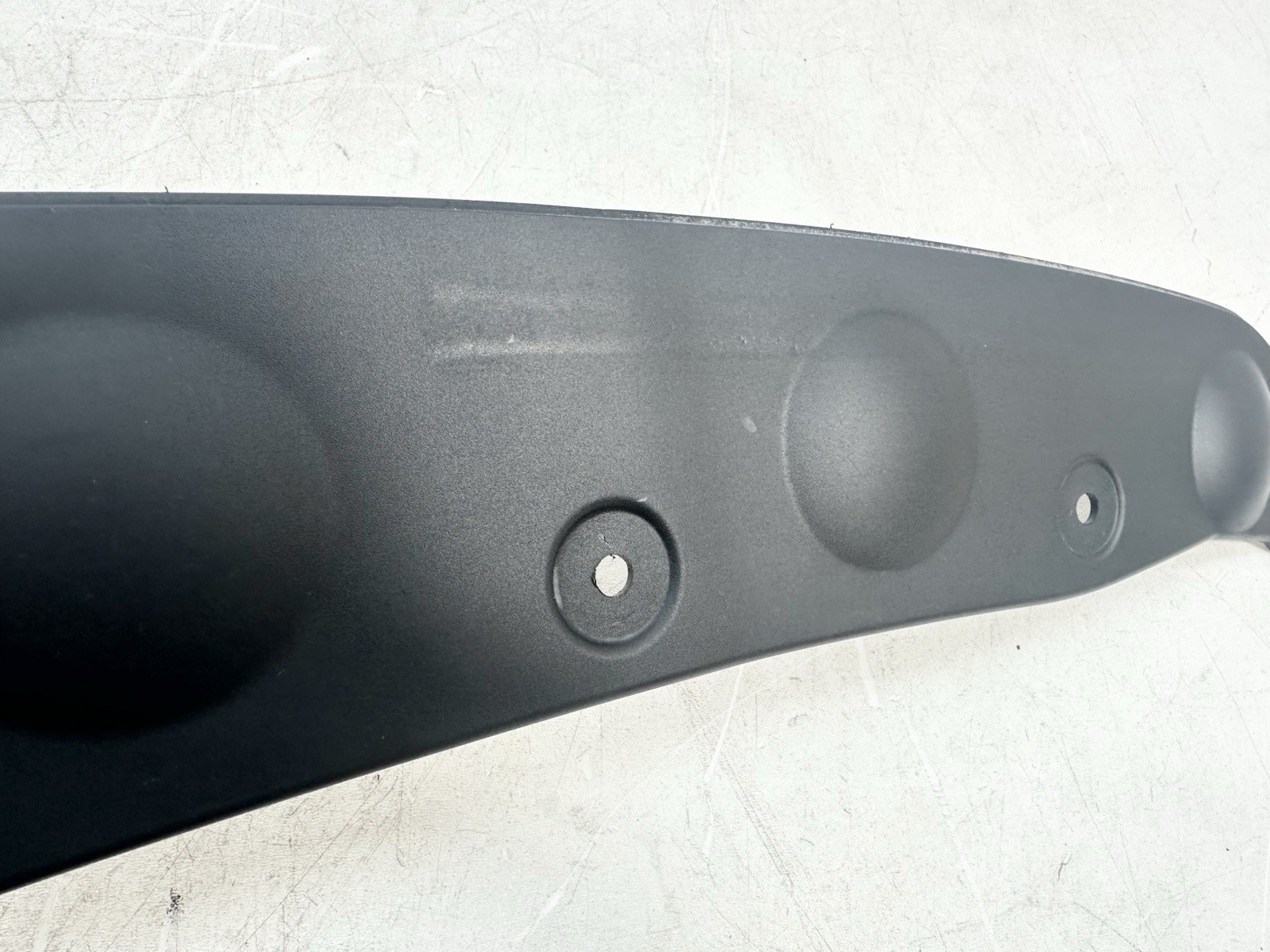 2014-2017 Maserati Ghibli OEM front bumper upper support trim cover 670010774